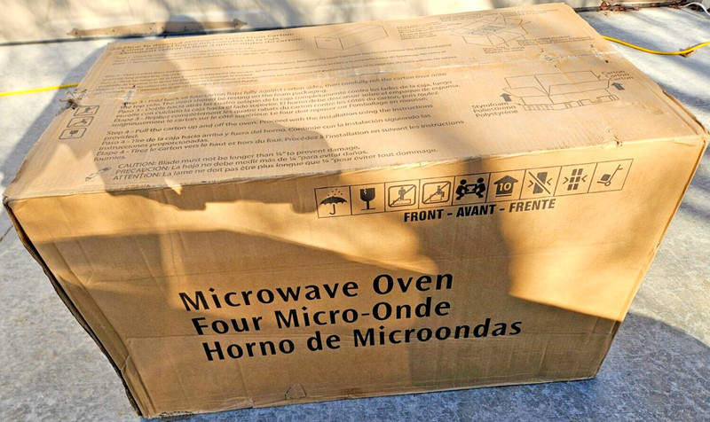 Frigidaire - 1.8 Cu. Ft. Over-the-Range Microwave - Black Stainless Steel !Rare! gallery