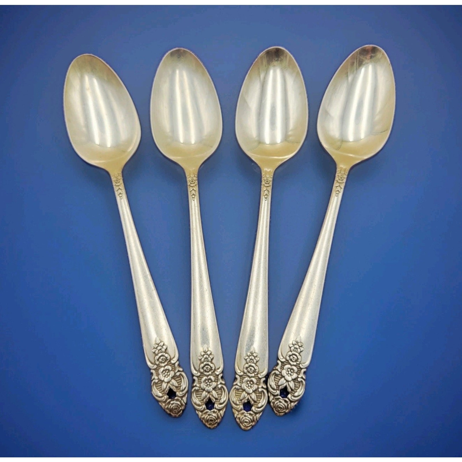 Oneida DISTINCTION SilverPlate Prestige 1951 Silverplate Teaspoon Set of 4 gallery
