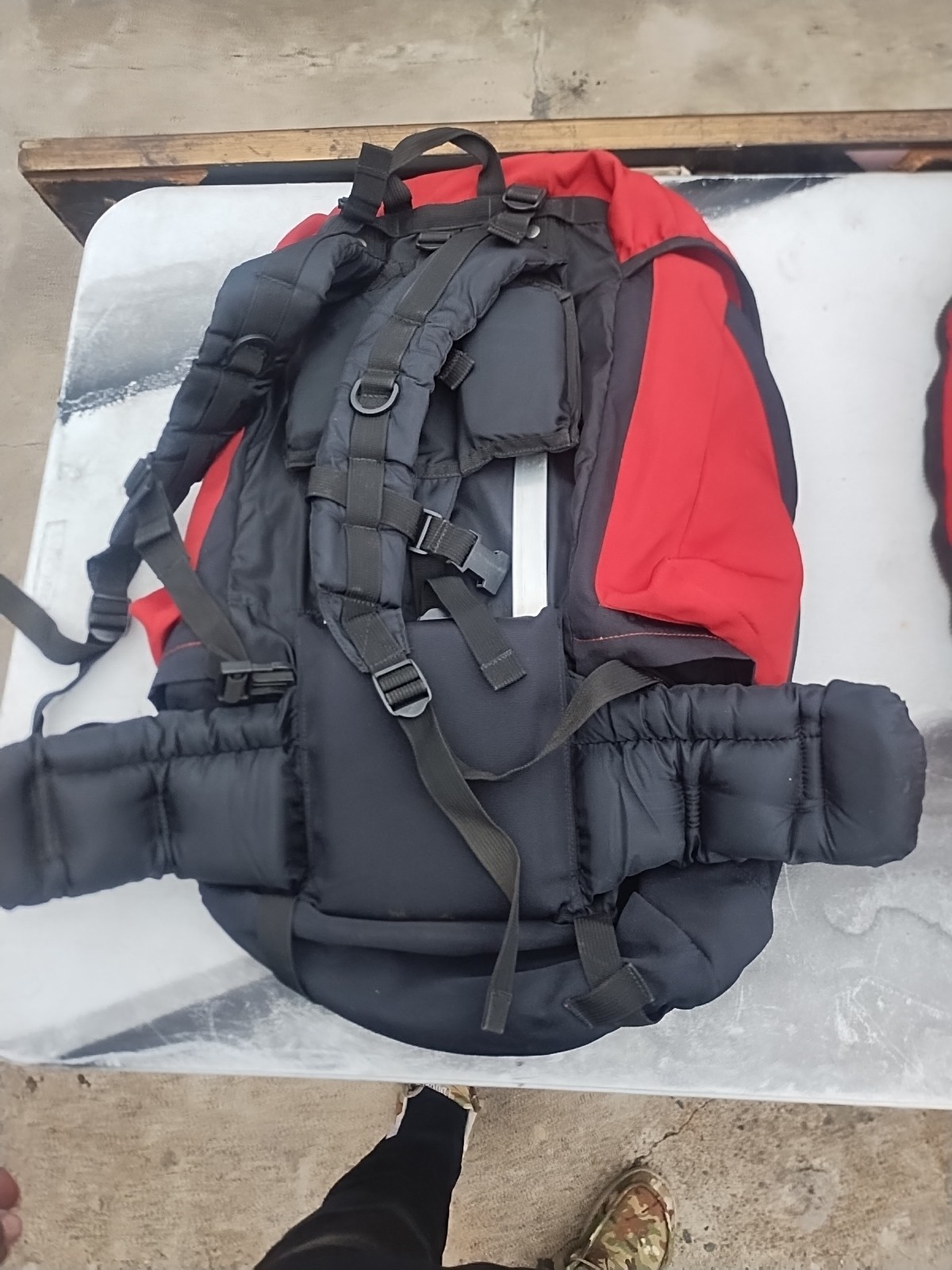 Inesca Moncayo 65L Hiking Pack With Frame  5