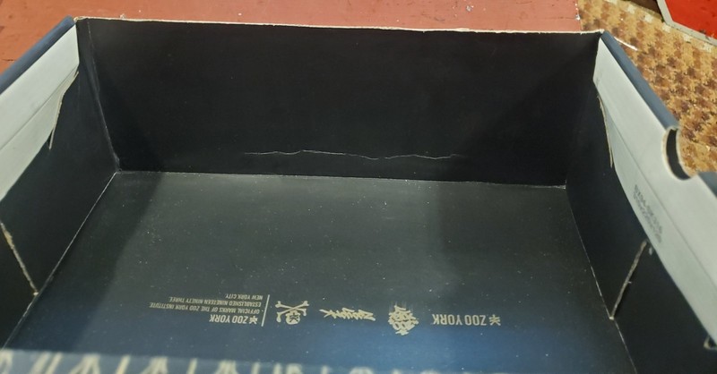 ZOO YORK EMPTY SHOE BOX - BOX Size 8 (EMPTY SHOE BOX! NO SHOES!) gallery