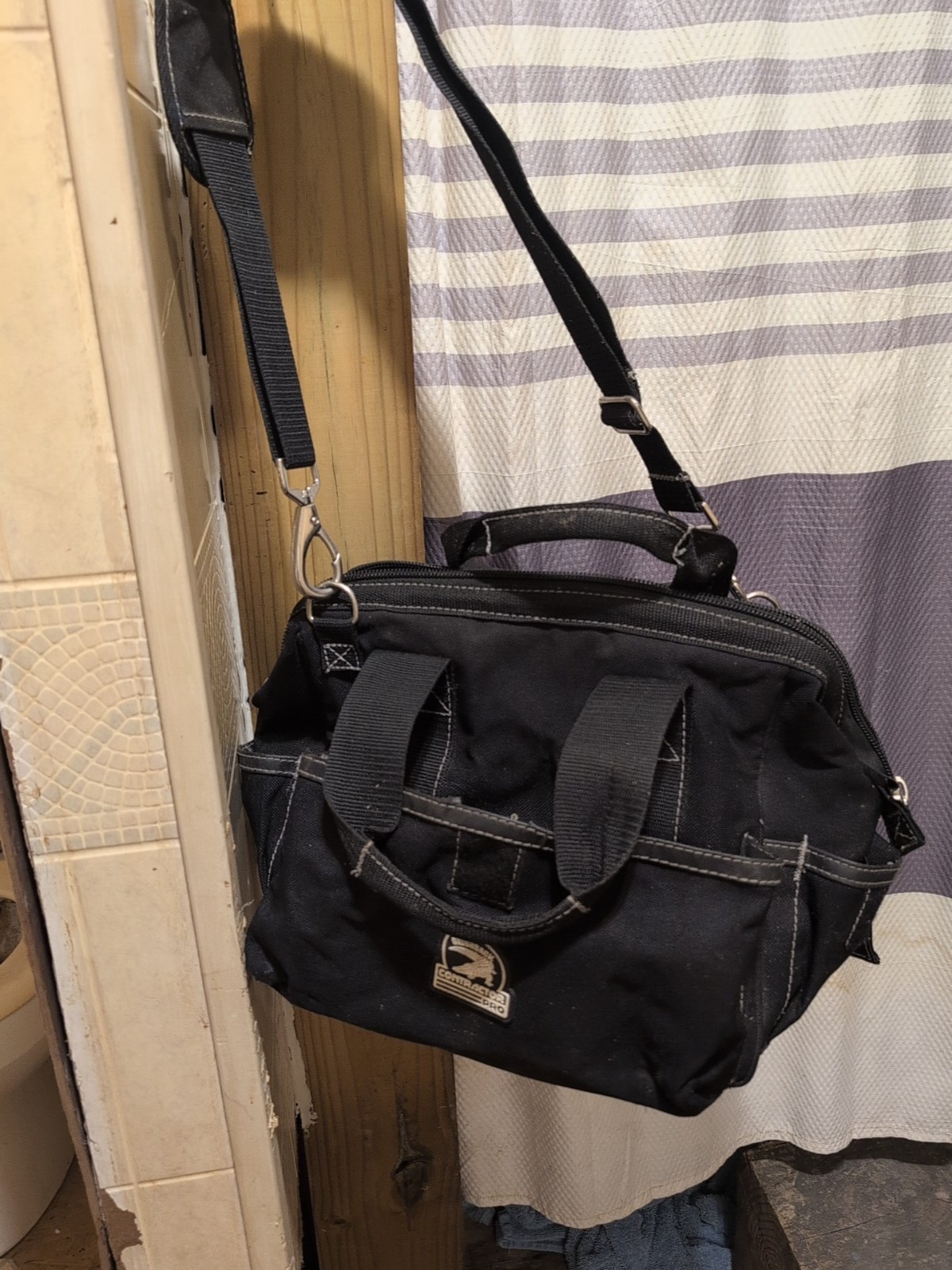 Gatorback Contractor's Pro Tool Bag, Large , Multiple Pockets gallery