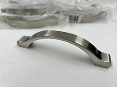 Hardware Resources Elements Collection Seaver Series Satin Nickel Pull Lot of 5