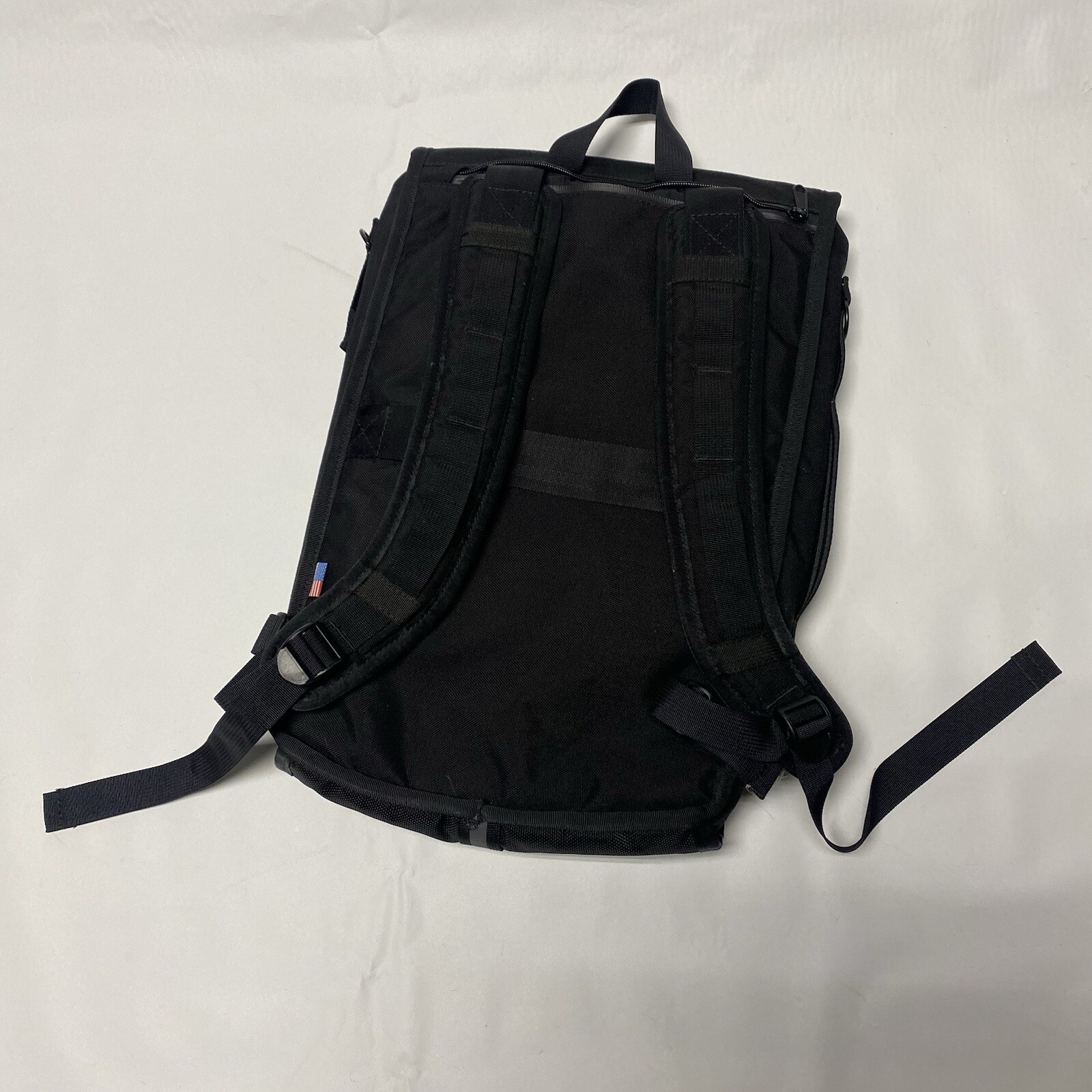 KEEN Backpack Laptop School Bag Compact Black Briefcase Gently Used 2