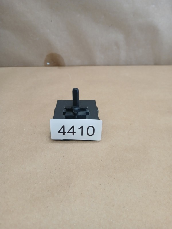 Whirlpool Washer Temperature Switch 8577786 Rev REL OEM Genuine Appliance #4410 gallery
