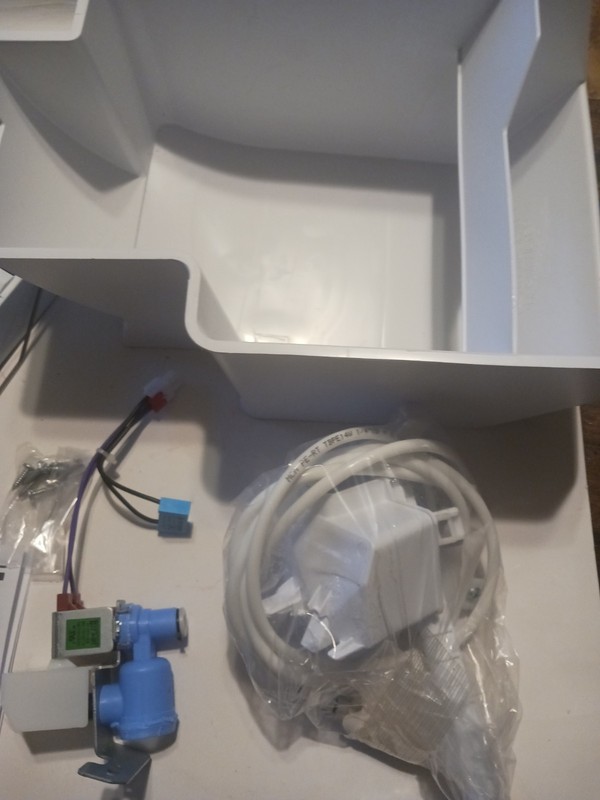 Top-Mount Refrigerator Ice Maker Kit IM18 - 3791545 W10190965 New gallery