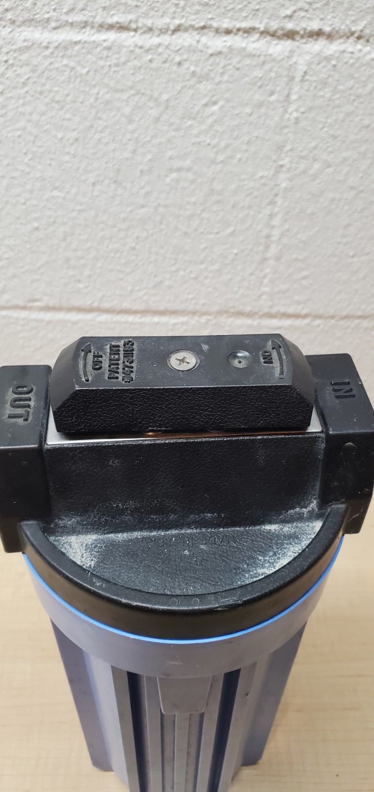 Used In Line Sediment Filter Housing For 10" Filter Comes With Wrench gallery