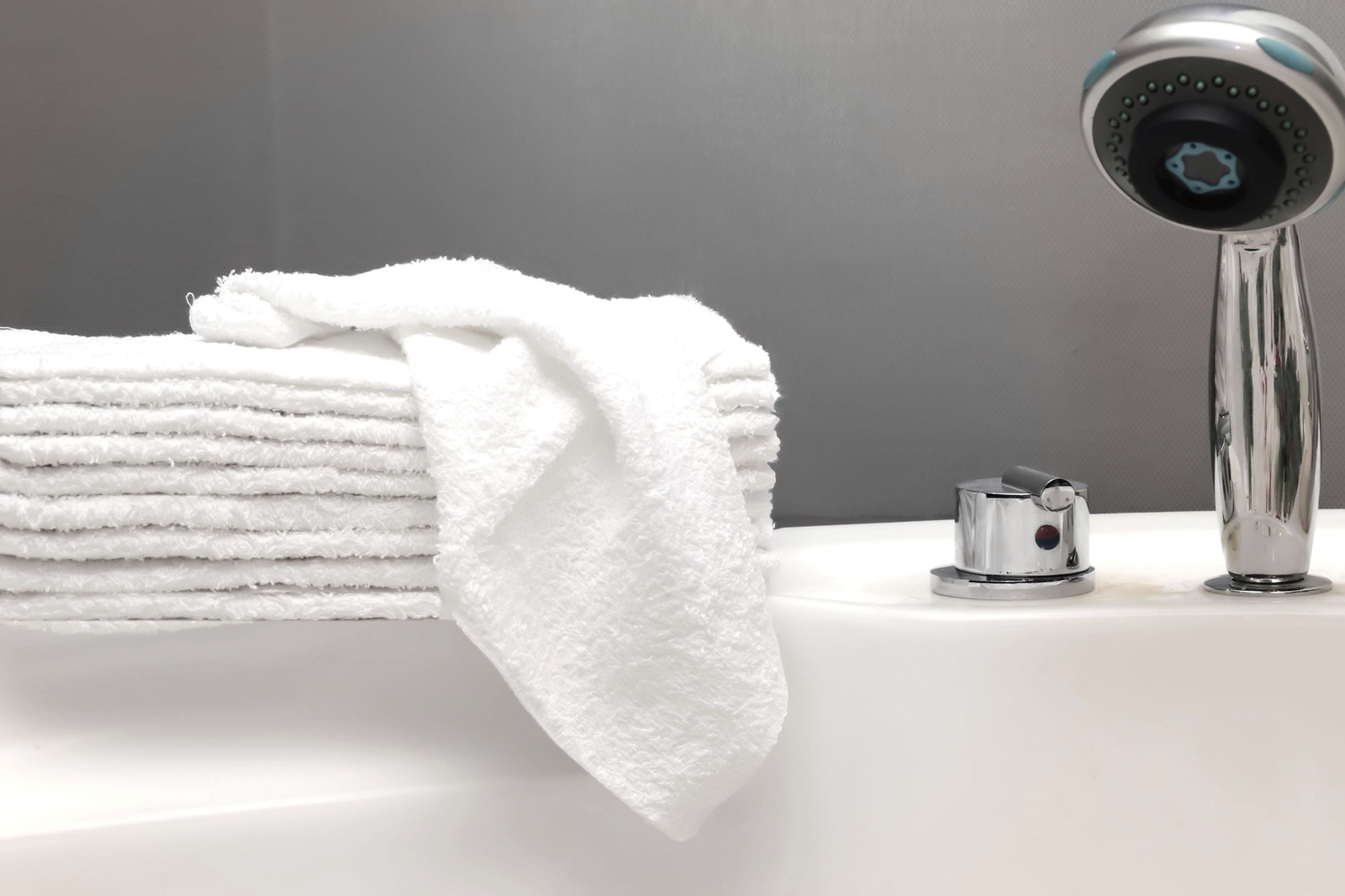 18-Pack White Washcloth Bundle - Soft, Absorbent for Bathroom & Daily Use gallery