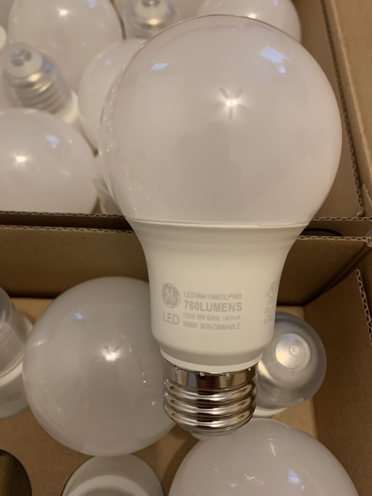 Case lot 48 LED GE Non Dimmable Light Bulbs NEW 60 Watt Equivalent Uses 9 Watts gallery