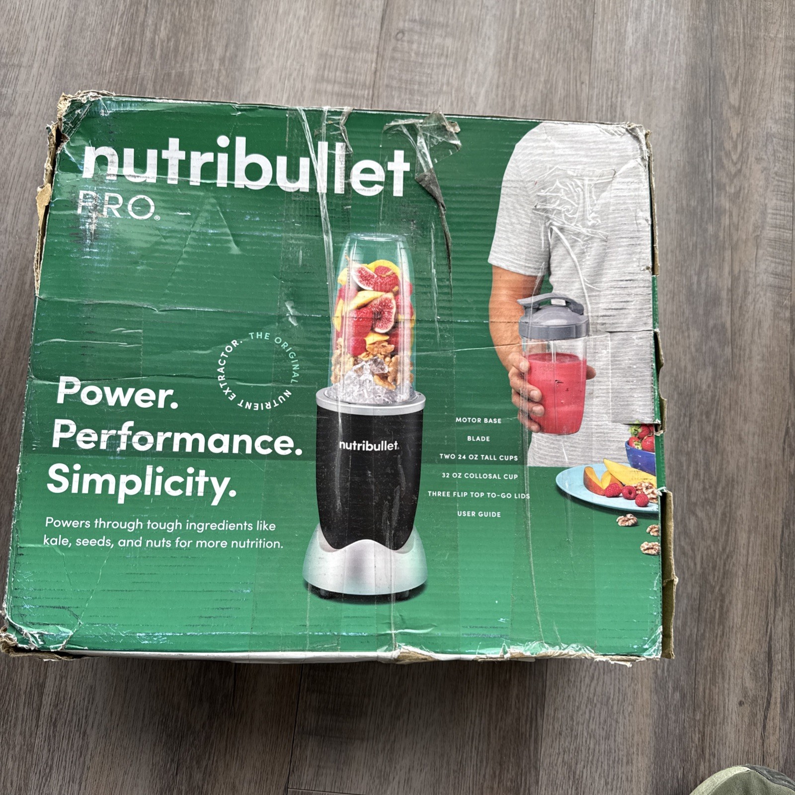 NutriBullet Pro 900W Single-Serve Blender Bundle — Black Stainless — DAMAGED BOX gallery