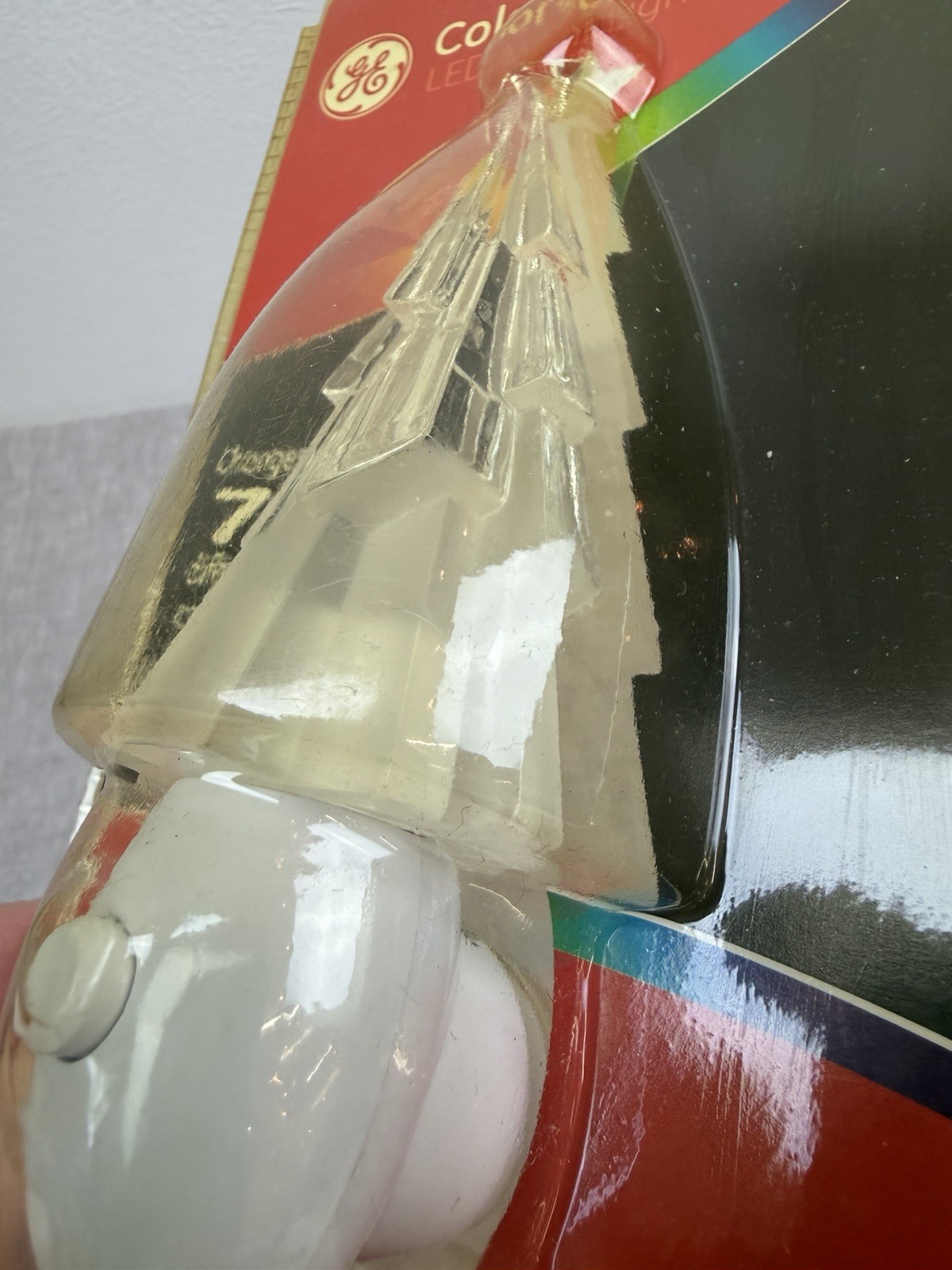 Vtg 7-Color Changing Christmas Tree LED Night Light Wall Swivel Plug-In 6" NOS gallery