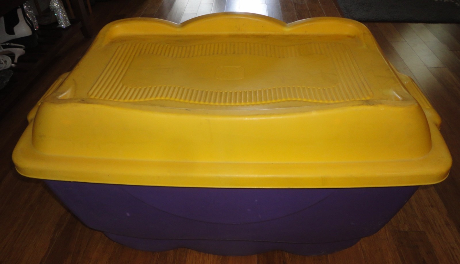 Step 2 Happy Totes Toy Box Storage Tote Bin w/ Eyes Mouth Purple Yellow 2000 Y2K gallery