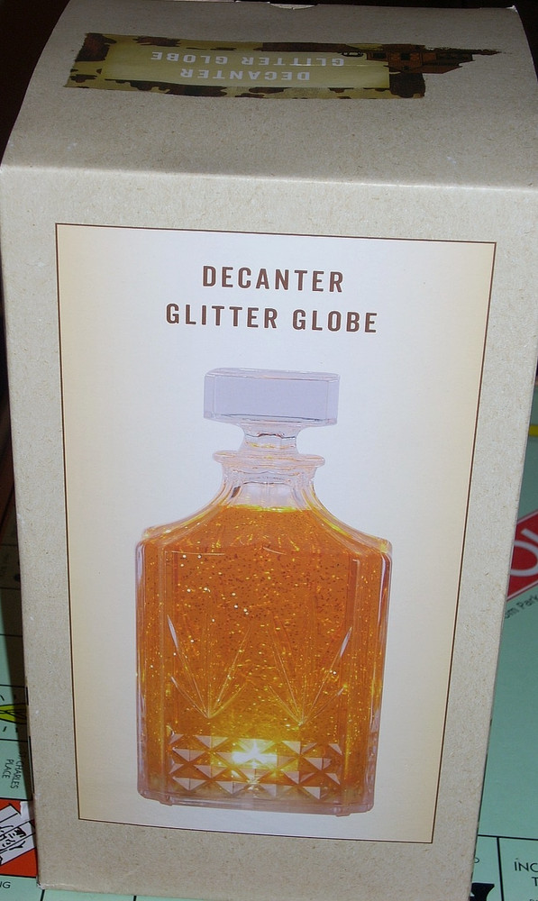 NEW in BOX/Cracker Barrel Exclusive Bourbon Decanter Glitter Lite Up Globe