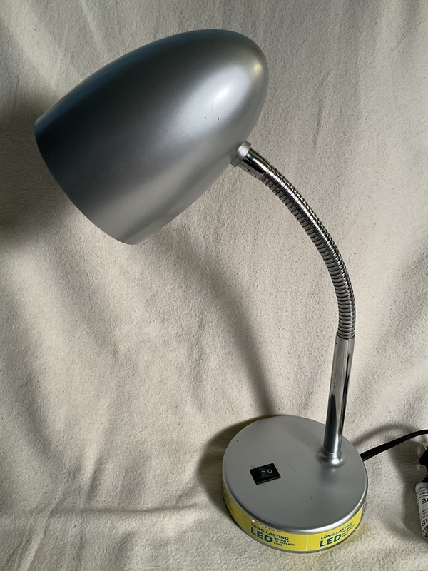 Intertek LED Desk Lamp Gooseneck Flexible Silver Model MTSL1001AYS LED3 5K840 gallery