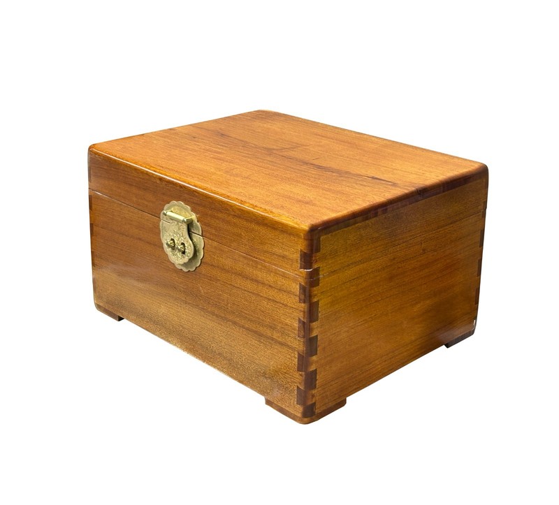 Chinese Medium Brown Rectangular Camphor Wood Storage Box Chest GB040 gallery