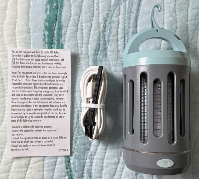 STEM Flying Insects Zapper Kit Attracts & Zaps NEW gallery