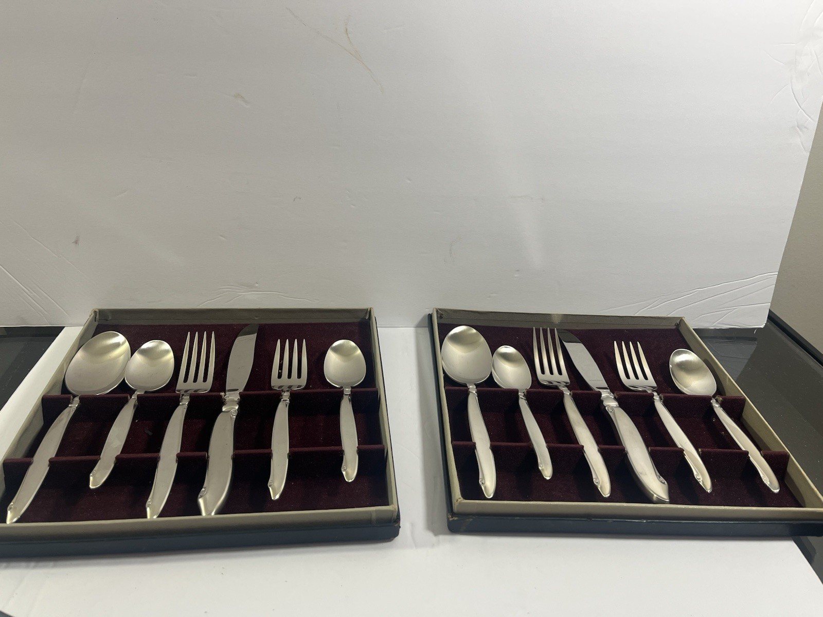 Set 2 Oneidacraft Premier Stainless Six Piece Place Settings in Original Boxes gallery