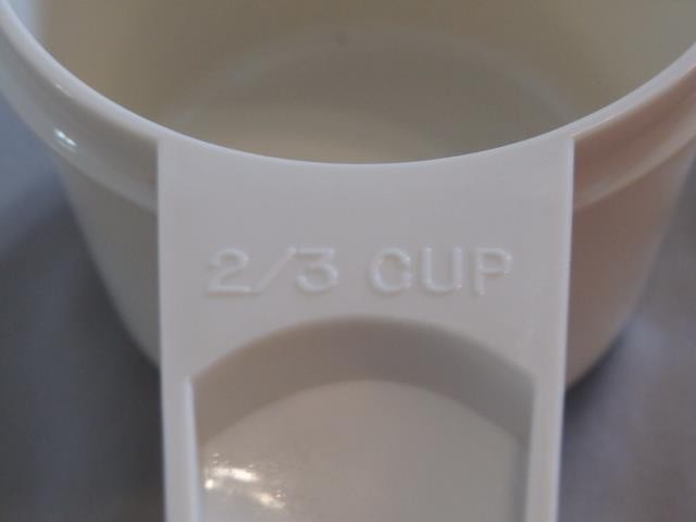 Tupperware 5 Piece Set Almond Nesting Stacking Measuring Cups 1/4 Cup to 1 Cup gallery