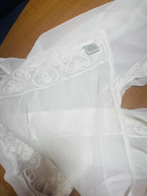 CROSCILL DISTINCTION EMBROIDERED SCROLL LINEN/CREAM (1) SCARF VALANCE 41X216 gallery