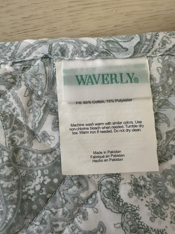 Waverly Reversable King Bed Spread/ Comforter With 2 Shams/pillow Cases gallery