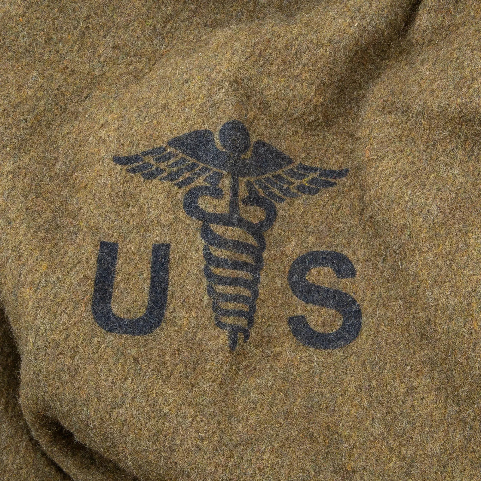 US Army Reproduction Wool Camping Blanket Olive Drab Military Medical 64 x 84 gallery