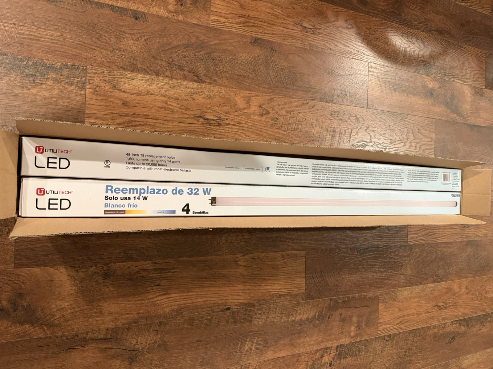 Utilitech 32W 48-inch T8 Replacement LEDs - Cool White - 5000K - 0852826 gallery