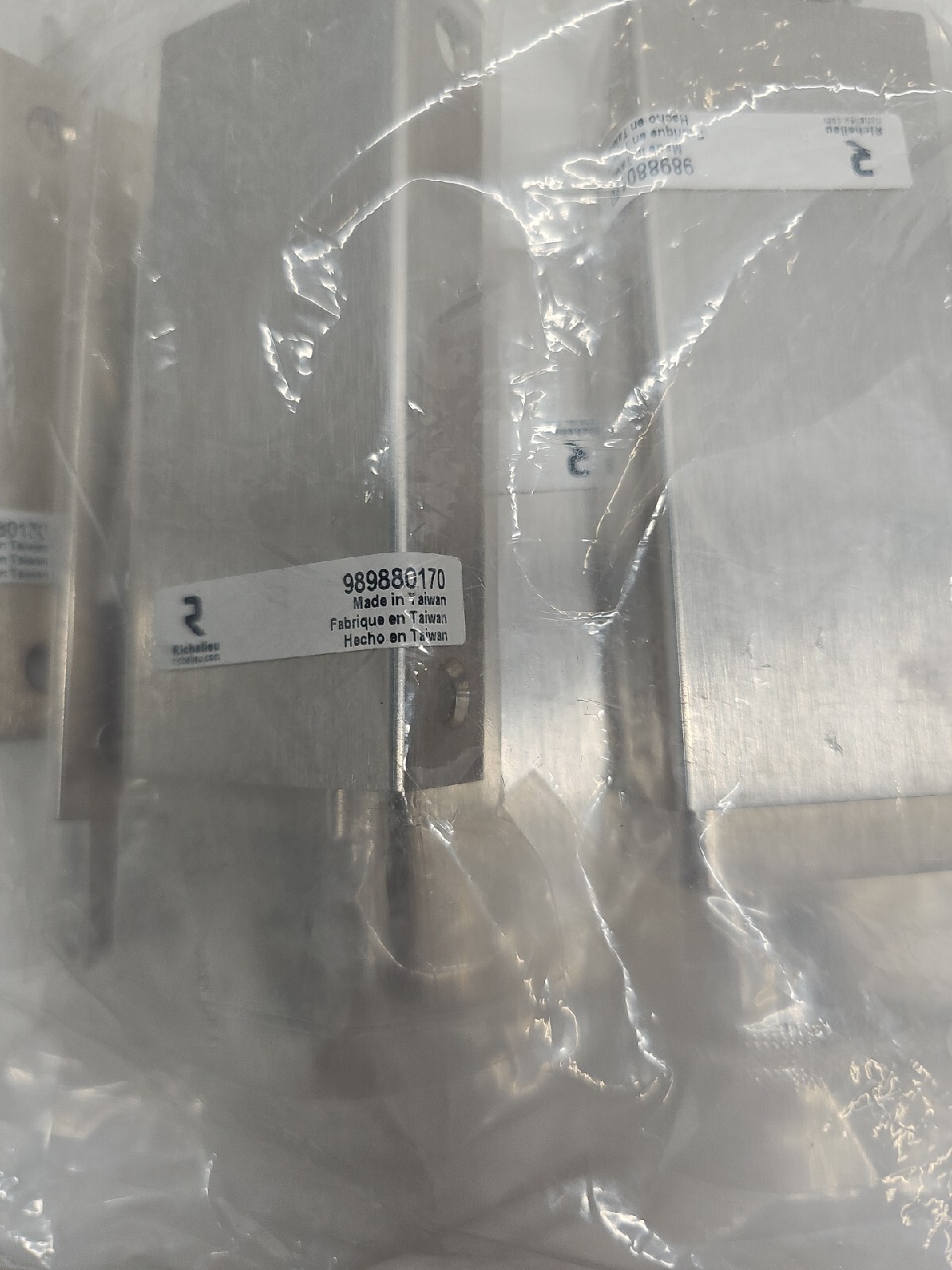 Rok Hardware 10 Pack 3-5/32" (80 mm) Modern Style Finger Edge Pull 3-15/16" gallery