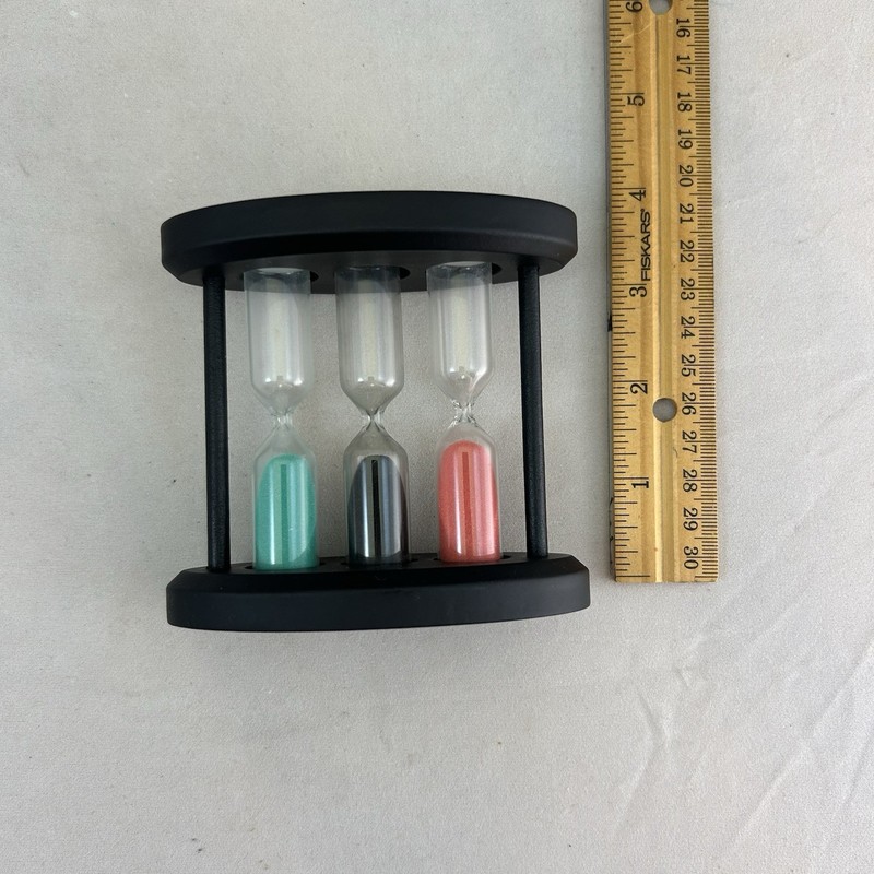 3 in 1 Multi-Timer Hourglass Sand Timer 2, 3, & 4 Minutes Games Clock Glass gallery