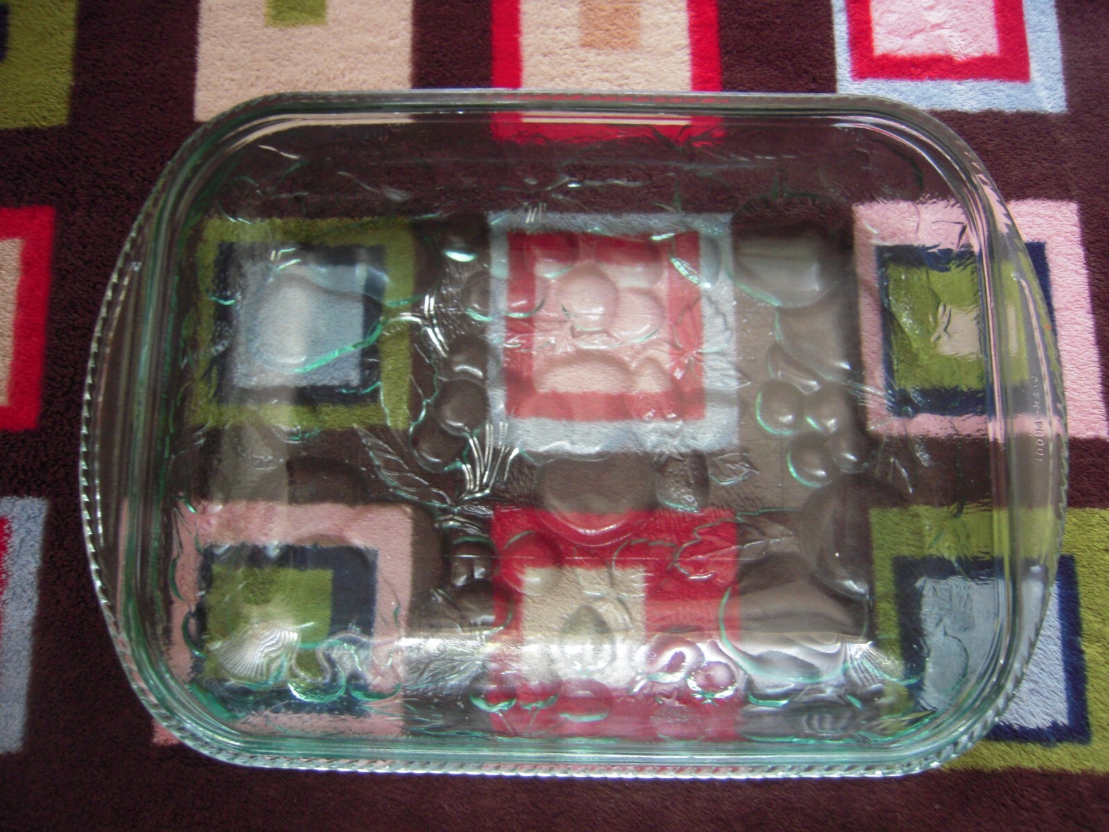 NOS VTG LIBBEY GREEN GLASS 3D FRUIT ORCHARD EMBOSSED BAKEWARE 12"L X 9"W X 2"D gallery