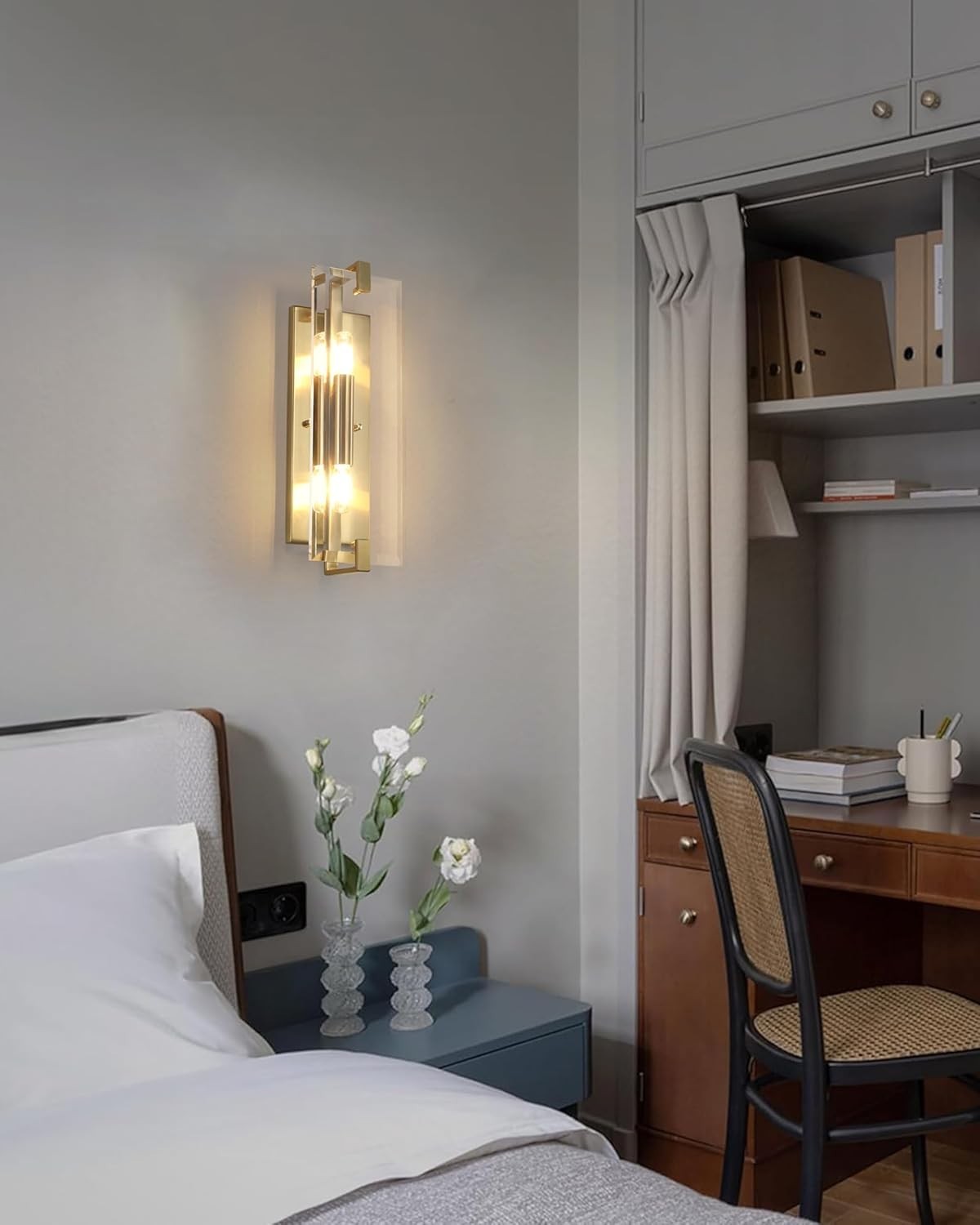 Crystal Bathroom Wall Sconce Modern Concise Style Wall Light Fixture gallery