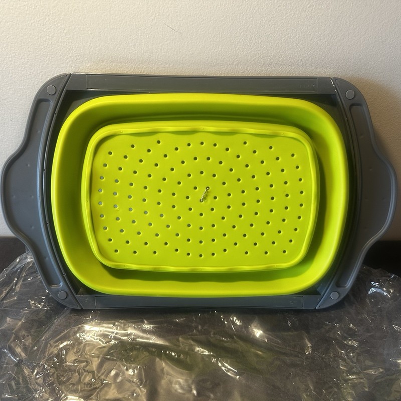 Large Kitchen Colander, Strainer - Collapsible Silicone Over Counter Arms NEW gallery