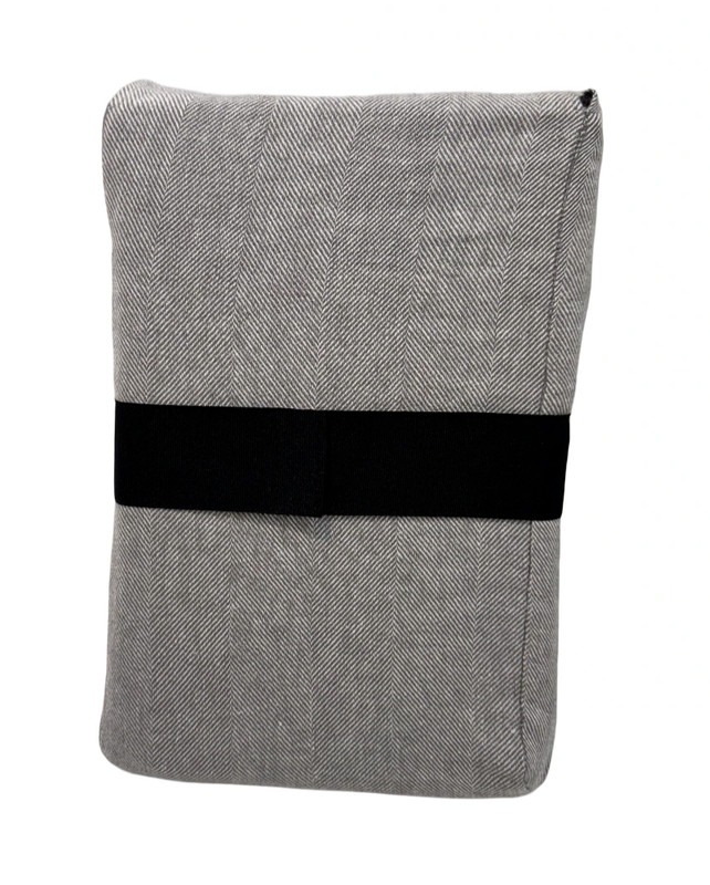 Fieldcrest Luxury Herringbone Tablecloth Gray Linen Blend Hemstitch 60" x 102" gallery