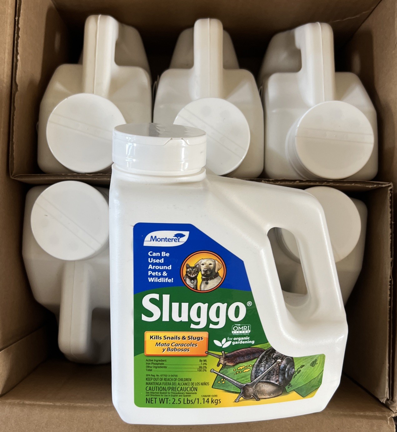 Monterey Sluggo Slug & Snail Pellets for Organic Gardening, 2.5 lbs - 2 Pack gallery