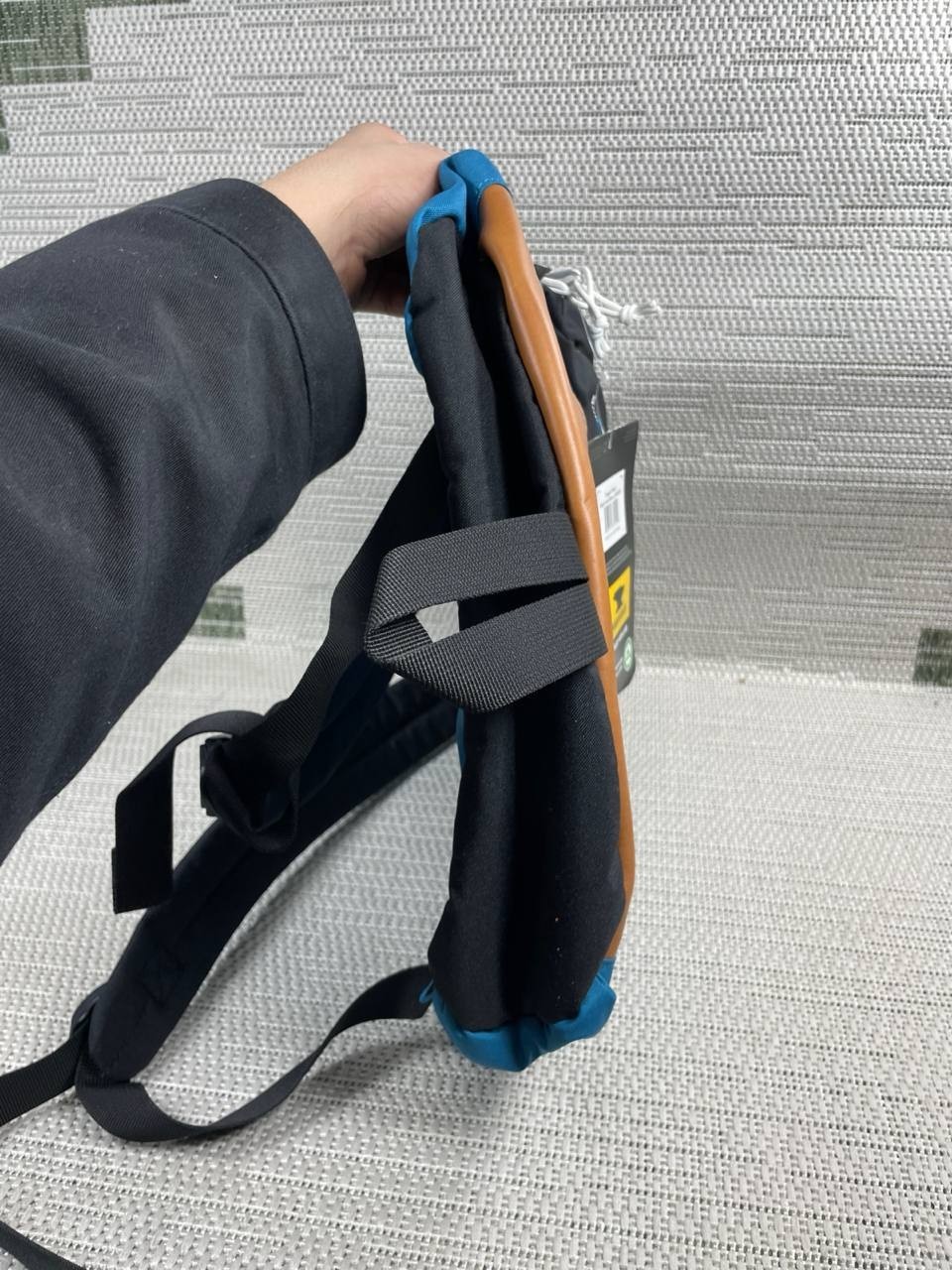 Mountainsmith Backpack Trippin Pack Black Pockets Adjustable Shoulder Camping 5