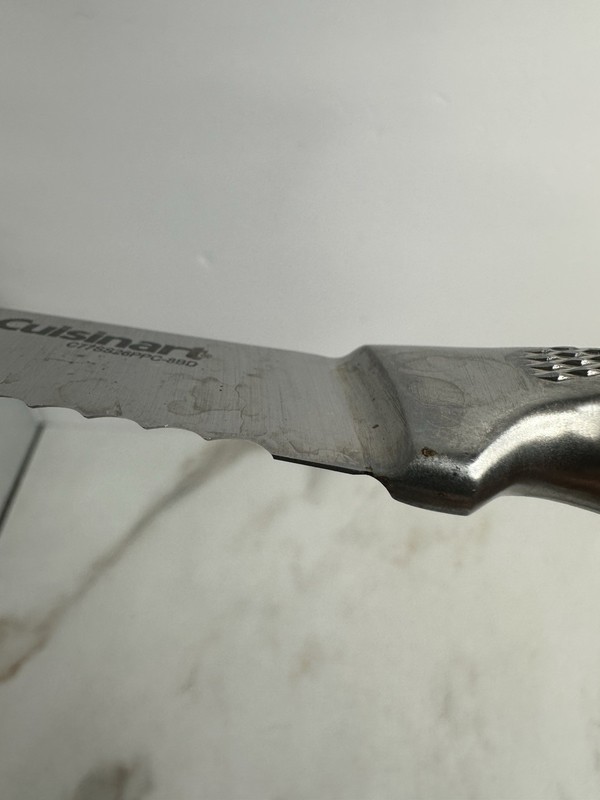 Cuisinart GraphiX Bread Knife 8' Inch, C77SS26PPC-8BD STAINLESS WITH COVER gallery