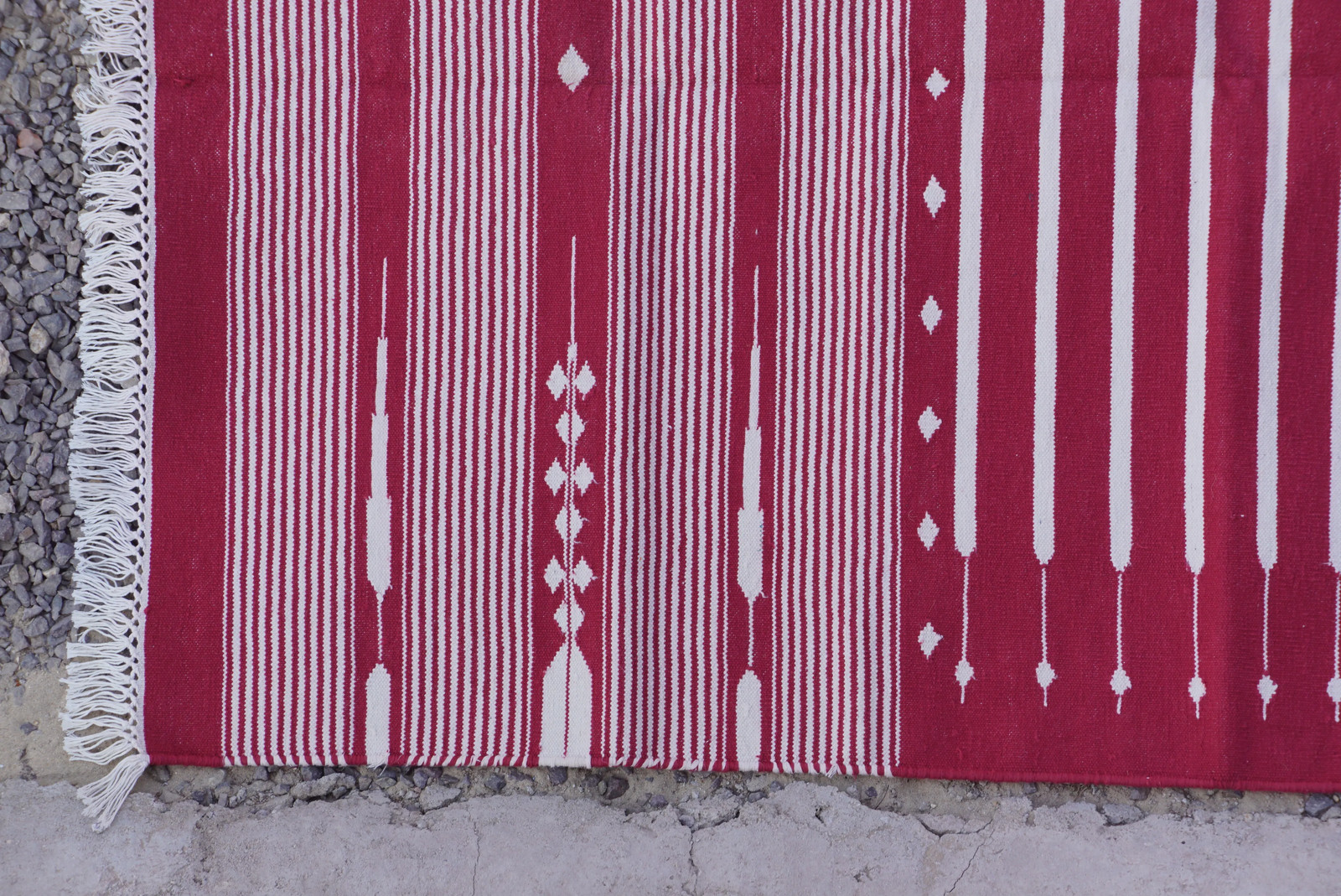 Rugmoda Cotton Red & White Striped Geometric 3x5 ft Living Room Area Rug gallery