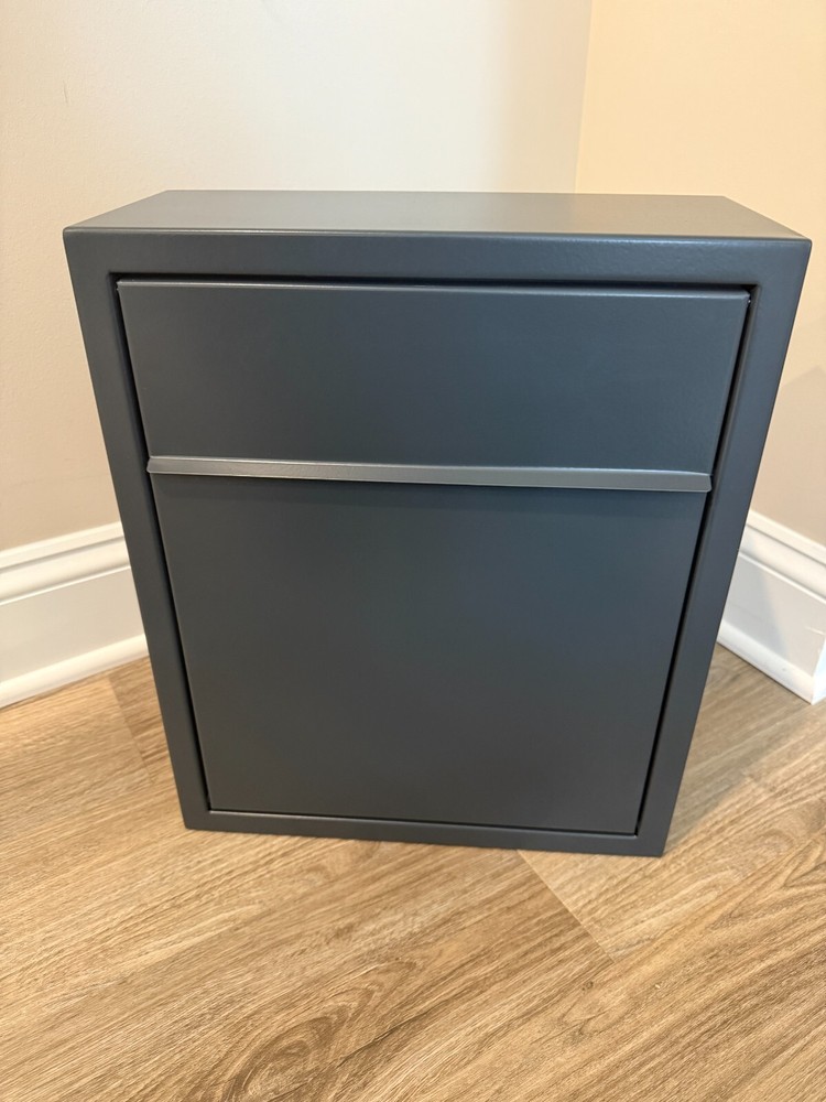 Base by Bravios - Modern Wall-Mounted Anthracite Mailbox | Open Box