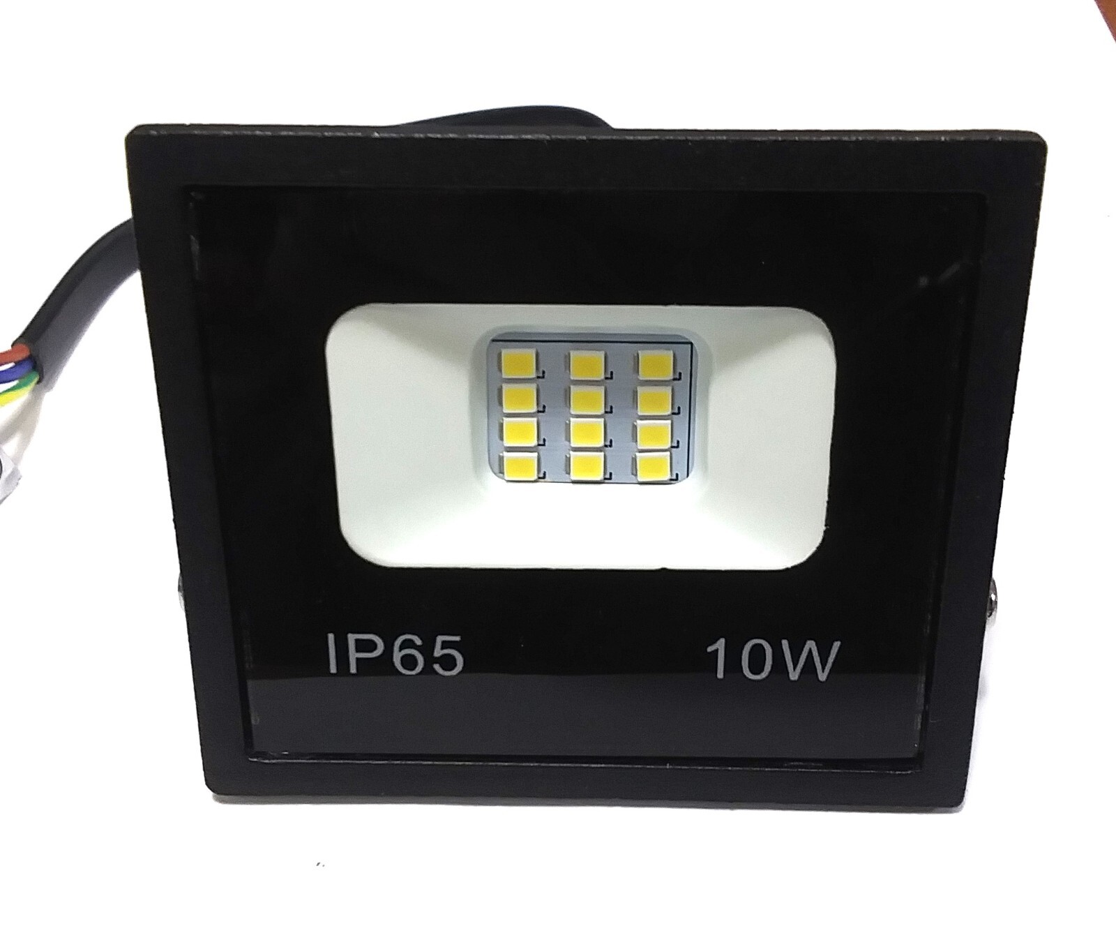 BBT Super Bright Waterproof 110 volt Cool White LED Landscape Floodlight gallery