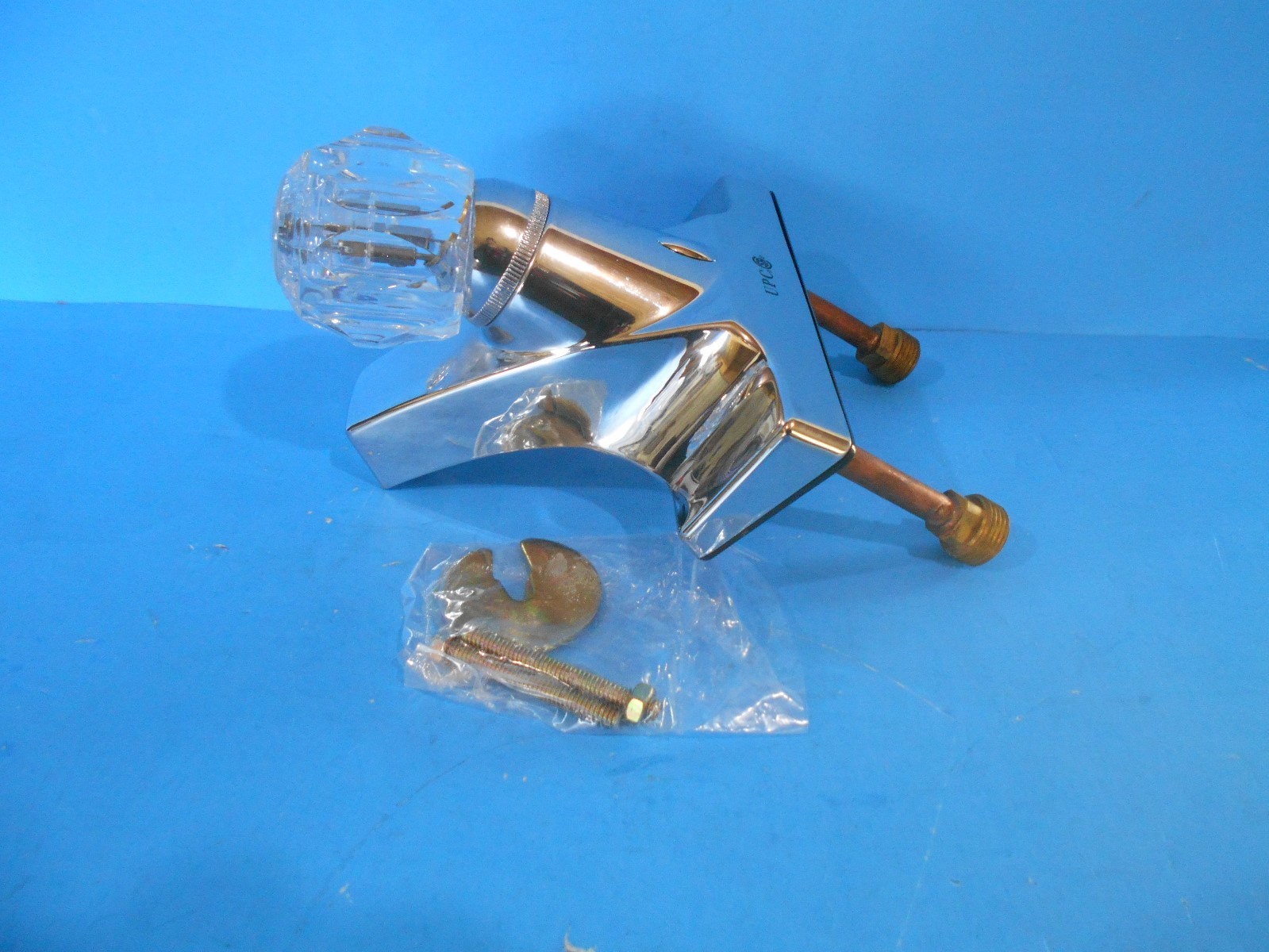 *SINGLE ACRYLIC HANDLE METAL BATHROOM FAUCET CHROME 15094900 FREE SHIPPING gallery