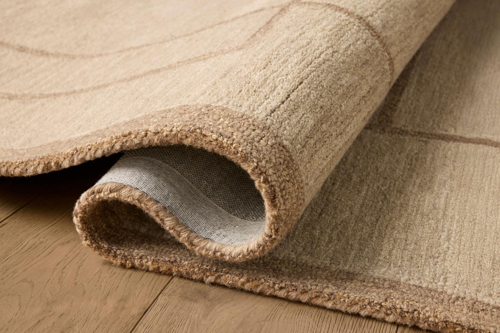 Loloi Jeremiah Brent Barrow Collection Bar-04 Beige/Taupe 2-0 X 5-0 Accent Rug gallery