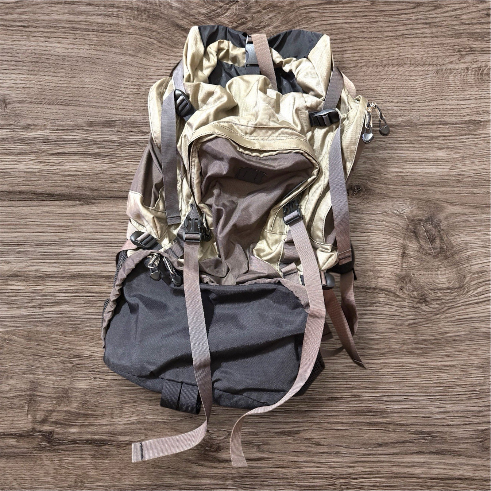 REÍ Hiking Backpack Medium 65 Brown 4