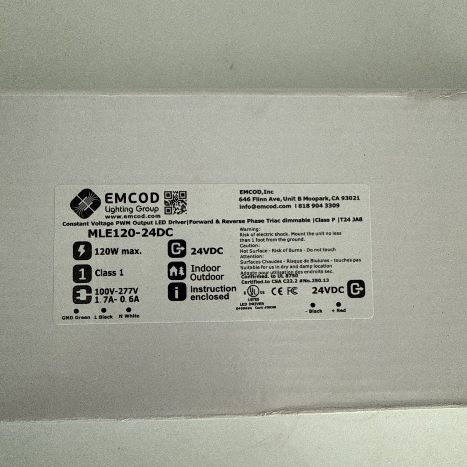 Emcod MLE120-24DC 110V-277V Universal Input Voltage | Triac Dimmable LED Driver gallery