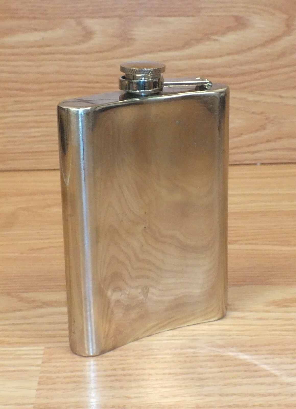 Unbranded / Generic Stainless Steel 8 oz. Silver Outdoor Hip Flask Only *READ* gallery