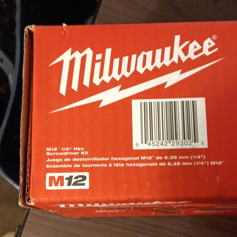 Milwaukee M12 1/4" Hex Screwdriver Kit + 2x M12 Batteries + M12 charger + Case gallery