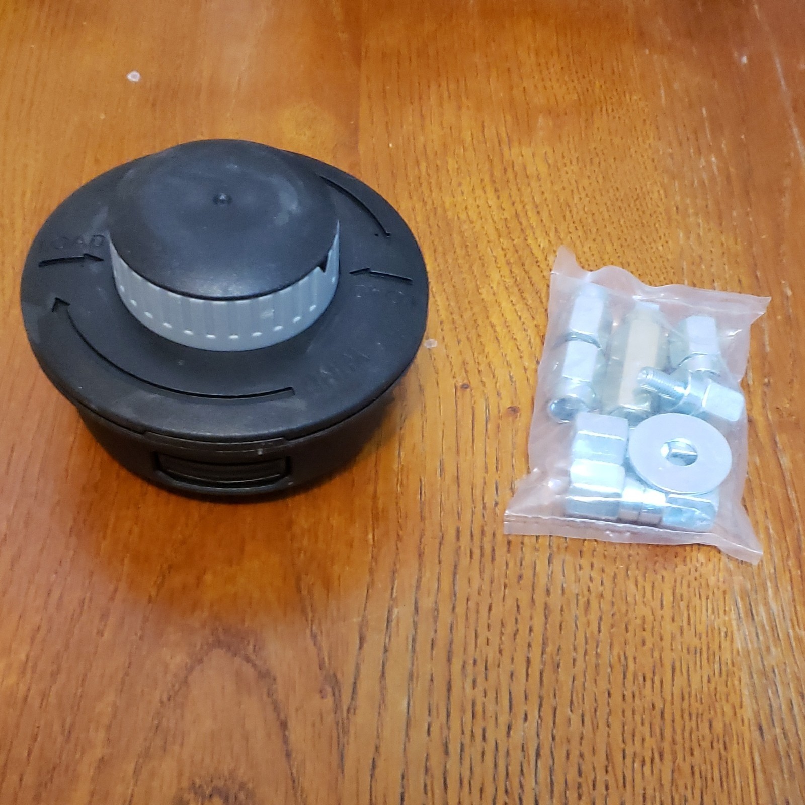 String Trimmer Head Black Plastic Metal with Mounting Hardware gallery