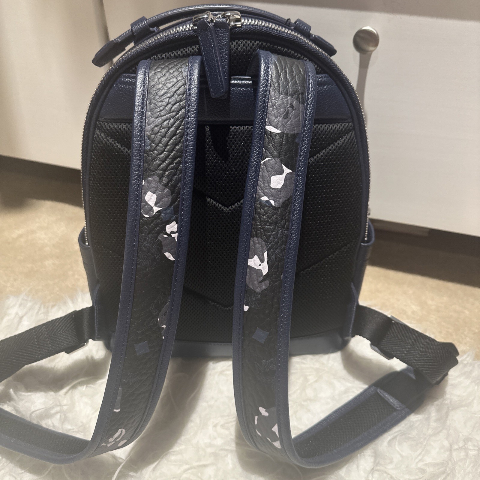 New MCM Backpack with Tag (Dark Blue Babe Leather) Authentic .Collection! 3