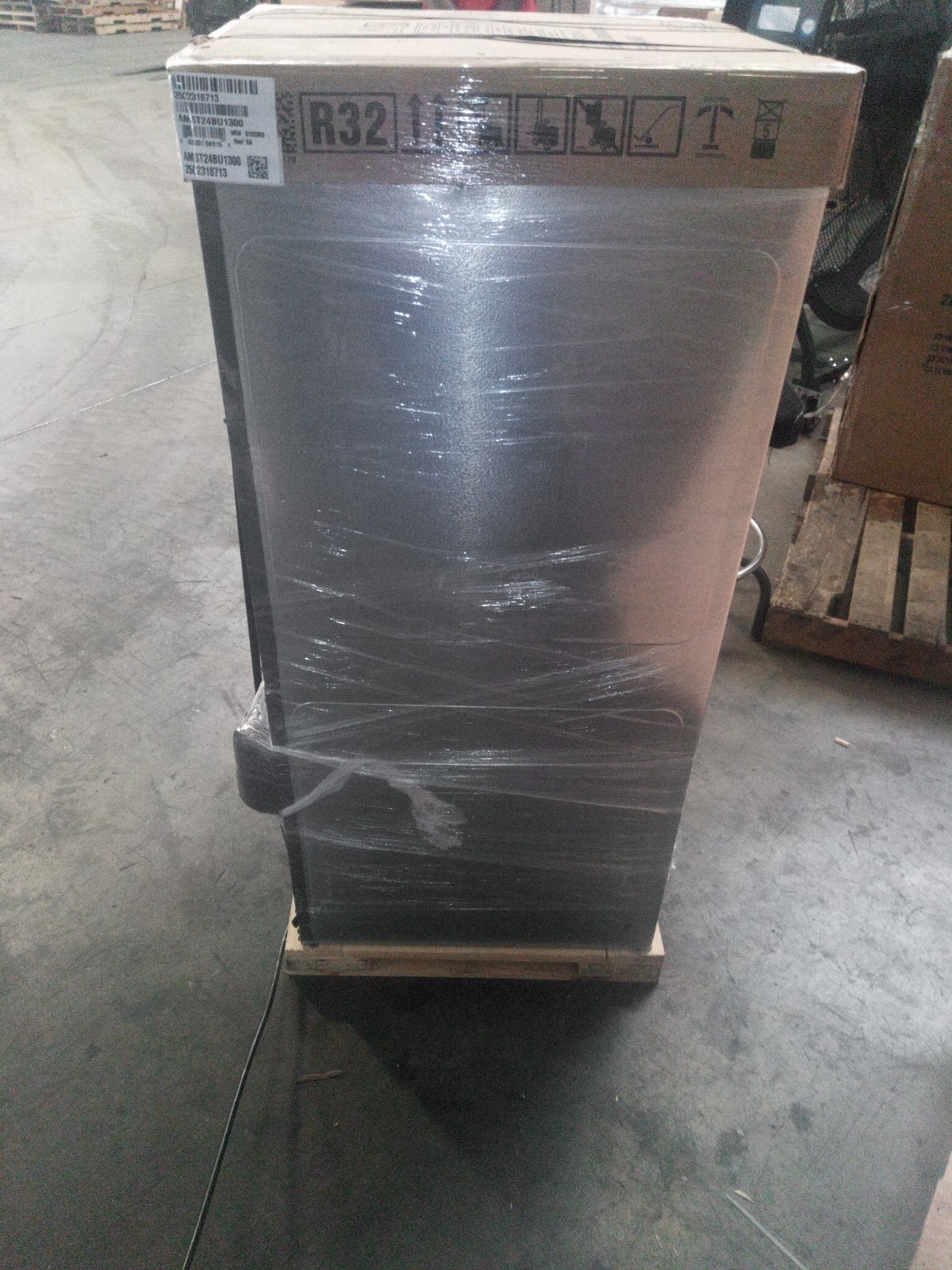 Goodman 2 TON Multi-Positional Air Handler, AMST24BU1300, Scratch & Dent gallery