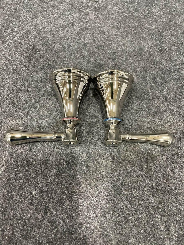 DELTA 3597-PNPD-DST Cassidy Pull Down Bathroom Faucet (Polished Nickel) gallery