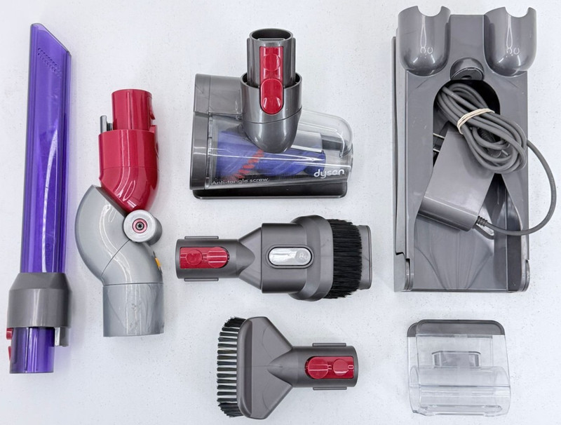 Dyson V15 Detect Cordless Stick Vacuum Cleaner Set - Yellow/Iron 0250 gallery