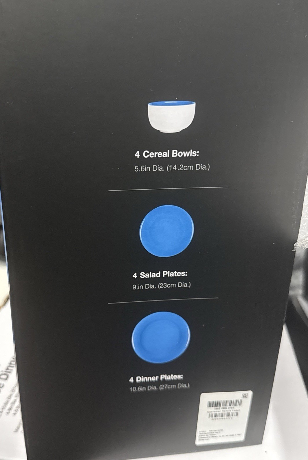 Dinnerware Set 12 Piece - Blue/White The Celler New In Box. gallery
