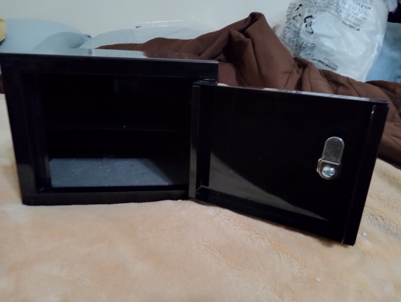 Black Metal Lock Box• Removable Shelf• 2 Keys• 13L x 9W x 7H• Great 4 Handguns! gallery